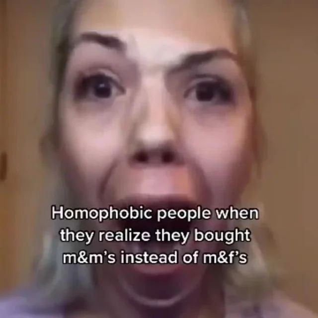 hourly_shitpost's tweet image. 