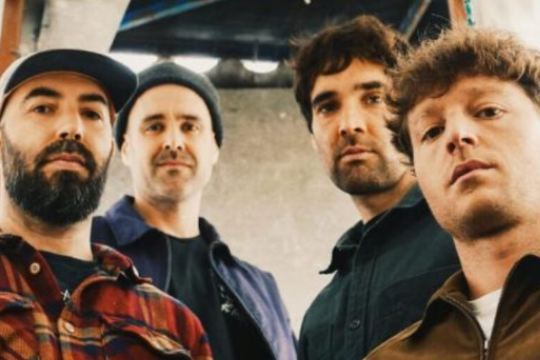 Nabasi musika talde zarauztar-ordiziarrak doako kontzertua eskainiko du ostegunean D’elikatuzen.
"Lahar" lehen diskoko kantak plazaratuko dituzte arratsaldeko 19:00etan.

👉labur.eus/4ygCV

#kultura #ordizia