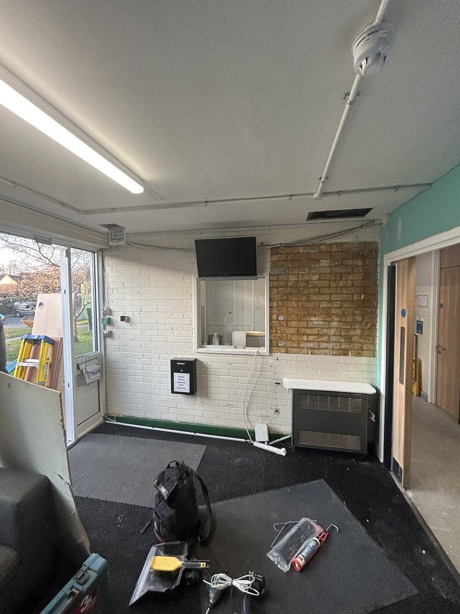 Waller Associates tweet media