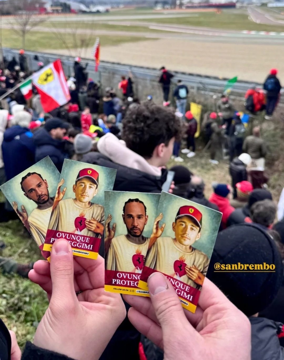GkJavhdXsAAENO0?format=jpg&name=large