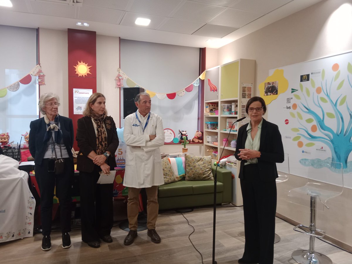 "La Sala Familiar Ronald McDonald de #VallHebron és la més gran d'Europa i el seu funcionament aquests 5️⃣ anys ha estat del tot il•lusionant i satisfactori", recorda Maria Luisa Masuet, presidenta de <a href="/FundacionRonald/">Fundación Ronald McDonald</a>.