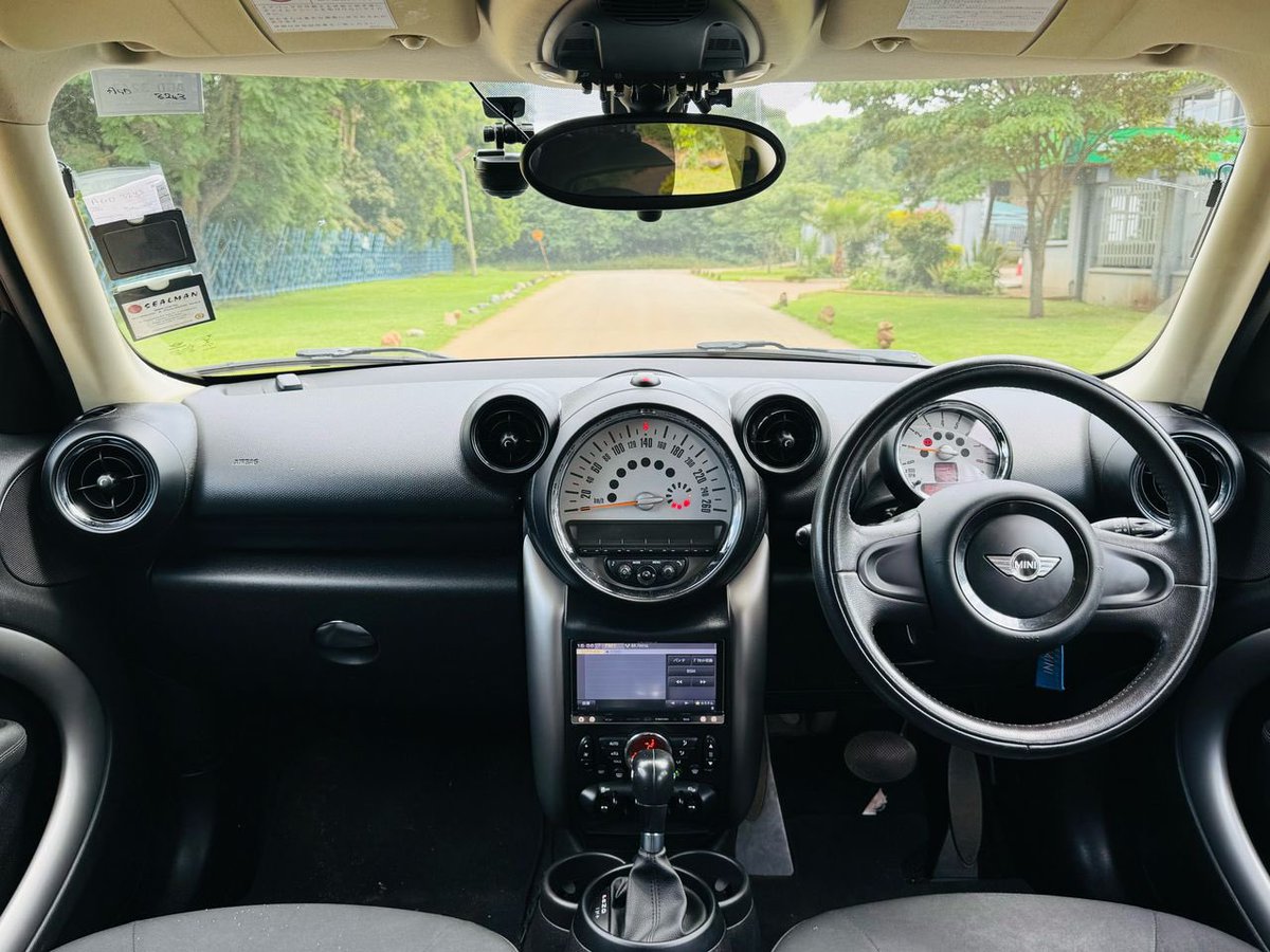 Munyah_Wacho's tweet photo. Mini Cooper Crossover Edition

Model: 2016
Excellent Condition 
Duty Fully Paid!
Mileage: 70176km
Automatic Transmission 
Engine: 1.5L Petrol
Reverse Camera📷 
Eco Mode + Sport Mode✅
Motion Sensor Right Round
Nice Mags Right Round🛞
Sparkling Full Fabric Interior 
Quality Sound System🔊
Solid Suspension 
Luxurious Drive
Comes with free toolbox and customized seat covers.

Price: $9000 USD