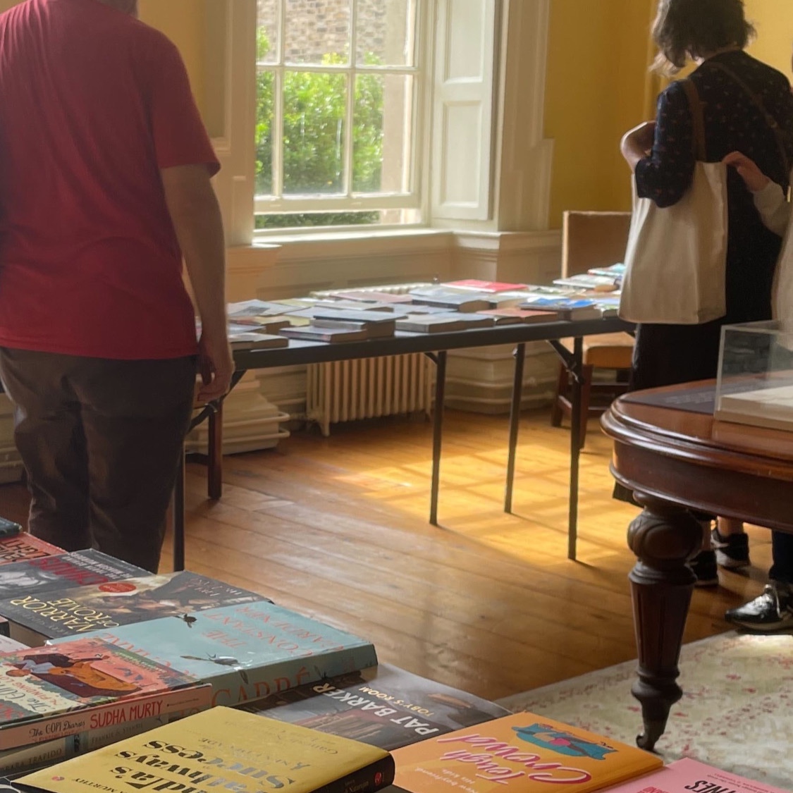 Join us for the Great MoLI Book Swap! Taking place on 1 and 2 March, the Book Swap is your opportunity to rehome your well-loved books and pick up some new reads. Spend a day exploring our exhibitions and exchanging books with fellow bookworms! moli.ie/events/the-gre… 📚