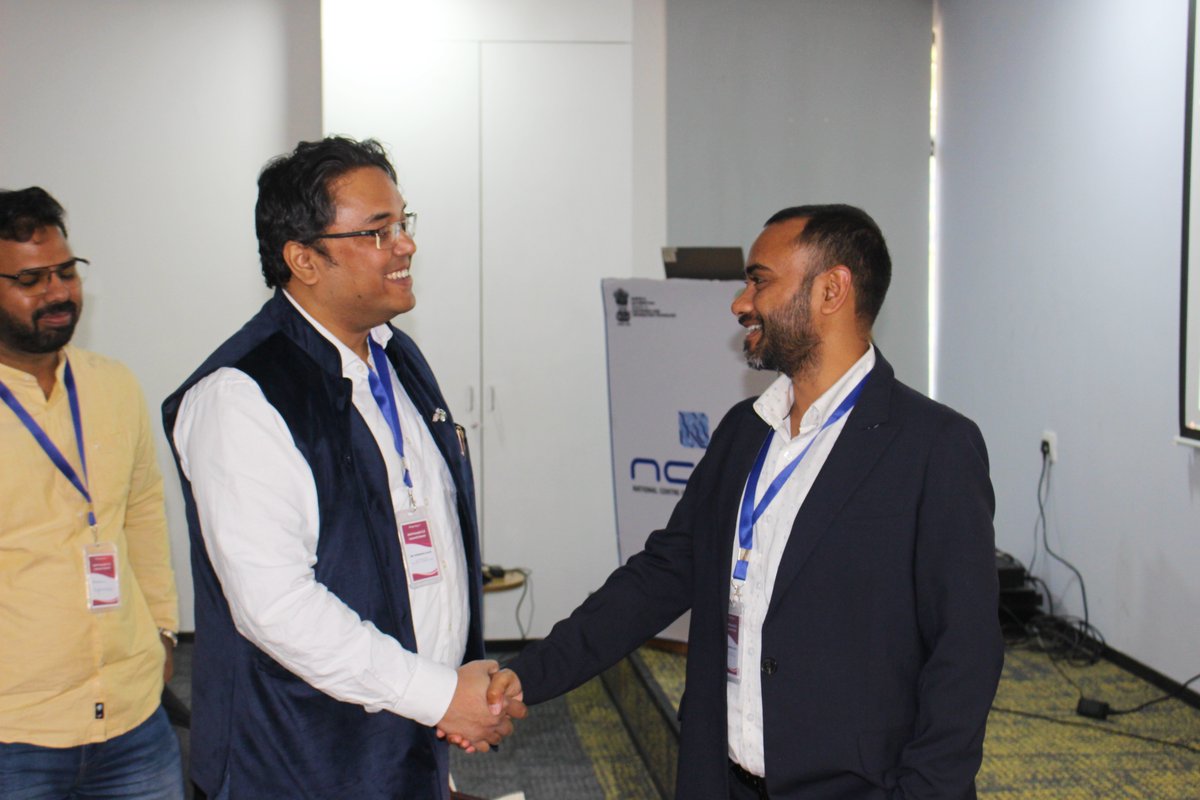 PaanduvA's tweet image. Highlights from the AM PravaH 2.0 Launch! Meaningful interactions, insightful discussions, and valuable networking moments with fellow professionals. A fantastic opportunity to #connect, #collaborate, and #shareideas.