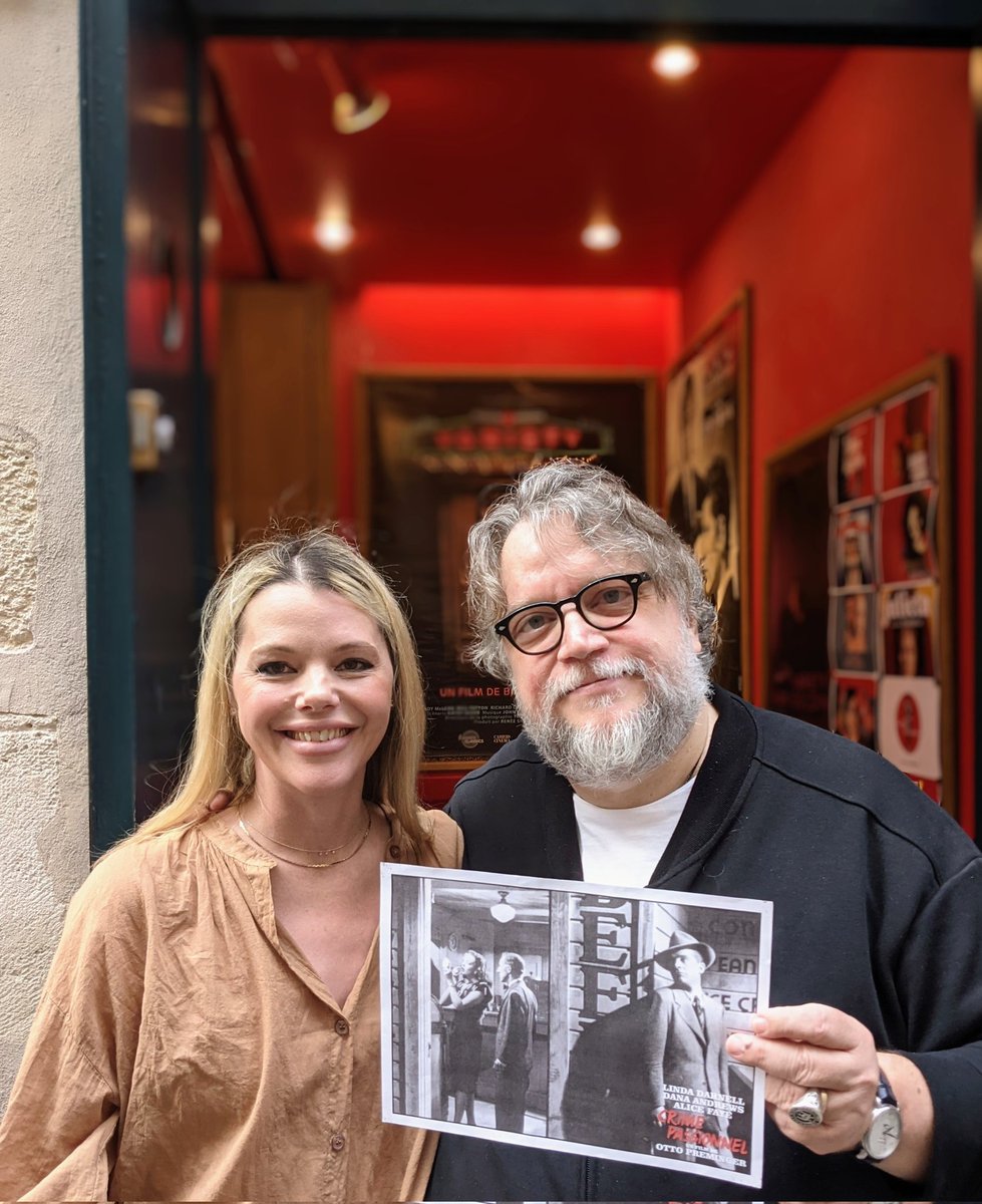 CameliaFilms's tweet photo. 📸 En attendant de se replonger dans l'univers de #GuillermodelToro avec la sortie de CRONOS en 4K le 26 février, des souvenirs de sa venue avec #KimMorgan au @ParisCinemaClub pour leur carte blanche en 2022 ! Quatre séances exceptionnelles qui sont gravées dans nos mémoires 🥲 https://t.co/BVi0x1fiQQ