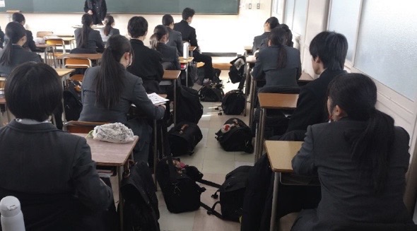 motohikosaitoH's tweet photo. 本日、2月補正予算案を発表。
全ての県立高校・特別支援学校に個人ロッカーを整備します。
タブレット端末や荷物の収納に困る生徒たちの声に応え、一人一人の学習環境を改善。
体育館、講堂や職業学科実習室に無線LAN環境も整備。
生徒からの要望に応え、学びの可能性を広げる環境づくりを進めます。
▼補正予算
https://t.co/tD5p8oTpsH