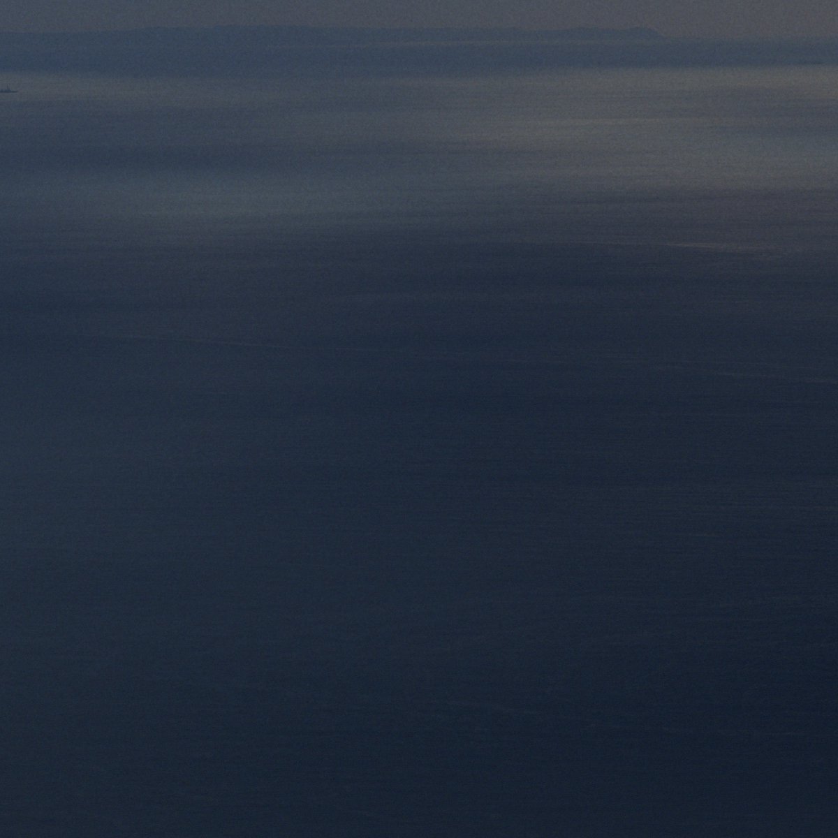 musit7's tweet image. ◯ 東京のポストロック・バンド、mozuが新作EP『Tales of Faults』より「A Tale」のMVを公開

safmusic主催のレーベル、庭niwaから。監督のGen Miyakawaによりシュールで大胆な解釈が加えられた映像に。
musit.net/news/mozu-a-ta…