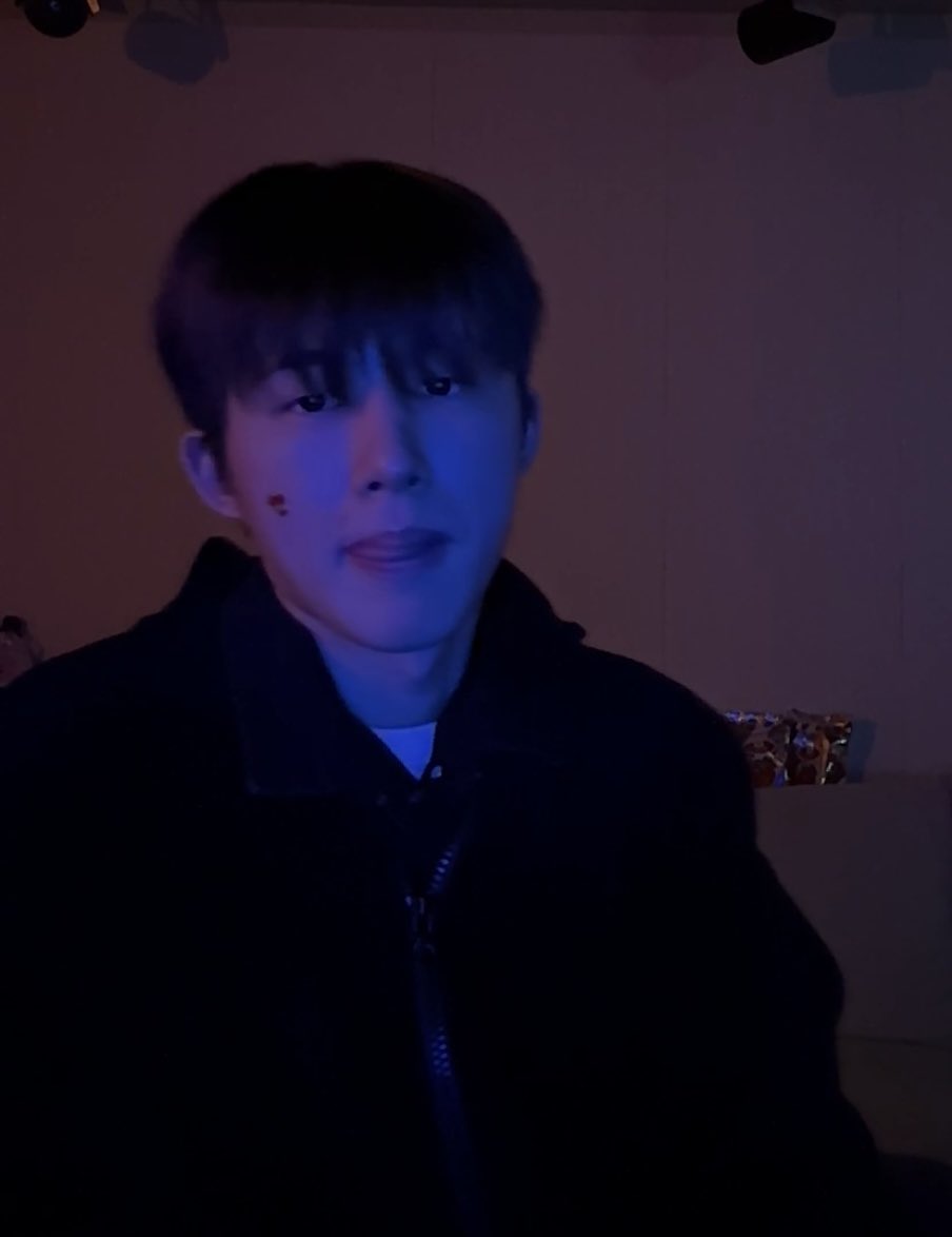 빅럽𝑩𝒊𝒈 𝑳𝒐𝒗𝒆 tweet media
