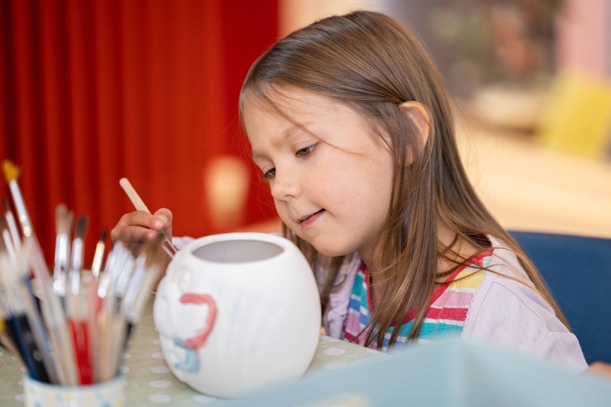TheMoRW's tweet image. A perfect mix of history and creativity. Paint your own pottery this half term🍯

…-of-royal-worcester.arttickets.org.uk/museum-of-roya…

#Severnarts #GetkidsCreating #worcss #WhatsOnWorcs #WorcestershireHour