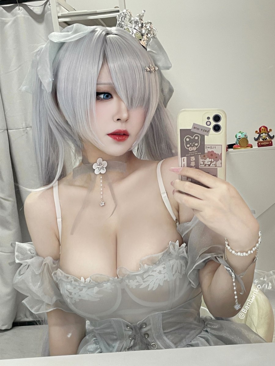 🩶Cinderella🩶

#シンデレラ #nikke #NIKKEcosplay https://t.co/g2j4ONHeKb