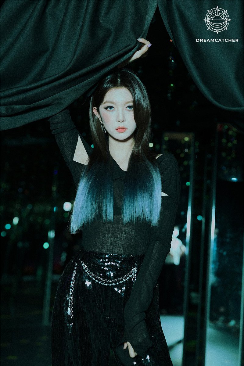 hourly dami ♡ 🏁 REST tweet media