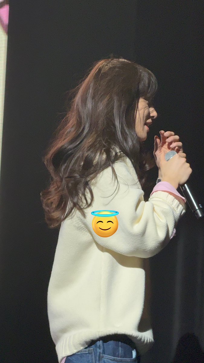 พี่จองอูใส่วิกปี 2025 พี่ก็สานฝันตัวเองเกินอะดิ55555555555555ละใส่วิกคือสวยเลย ในขณะที่กุต้องแต่งหน้าเปนวัน