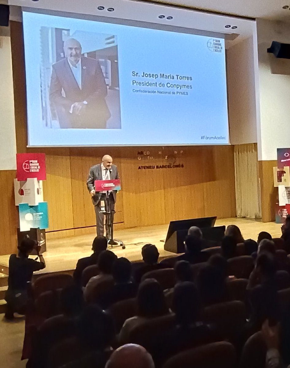 JMaria_Torres's tweet image. Avui participem al #FòrumAcellec, punt de trobada del lleure educatiu i la cultura. Reivindiquem la importància del sector i treballem conjuntament pels reptes de futur. @Conpymesorg @Acellec