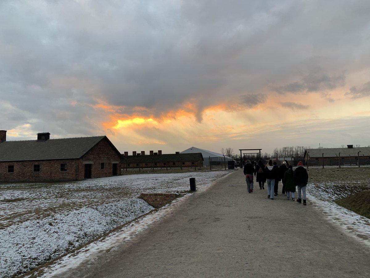 Year 10 laid a wreath on behalf of the school at Birkenau. #hmd2025 <a href="/UCL_Holocaust/">Holocaust Education</a>