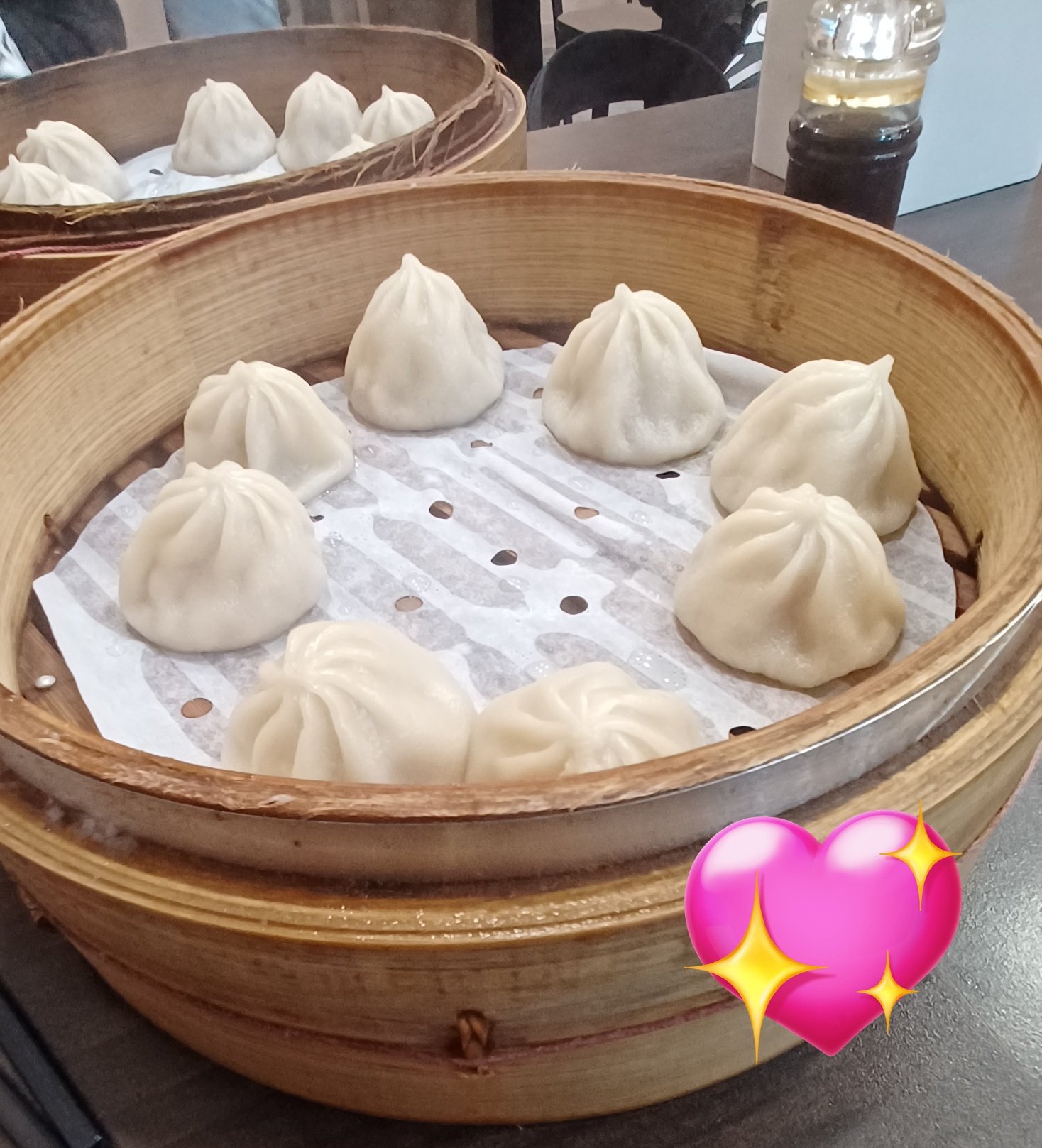 小籠包8個 - البحث / X