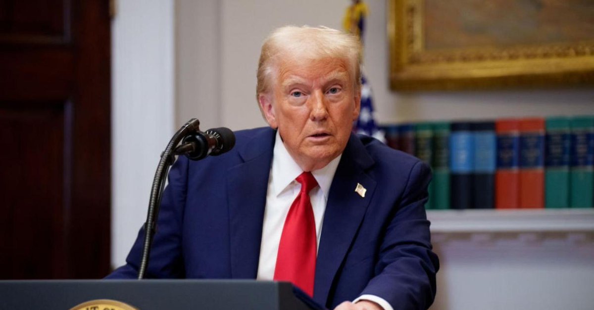 Trump vise des droits d’importation de ‘25 pour cent environ’ sur les semi-conducteurs datanews.levif.be/actualite/mond…