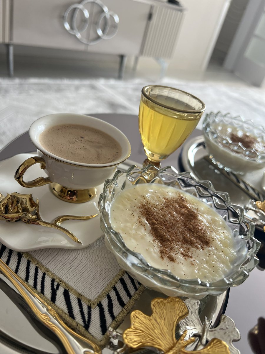 _1ilayda_asil's tweet photo. Yeni gelin sunumu çeeekkk ☕️🙂‍↔️ https://t.co/83op3Uv9qv