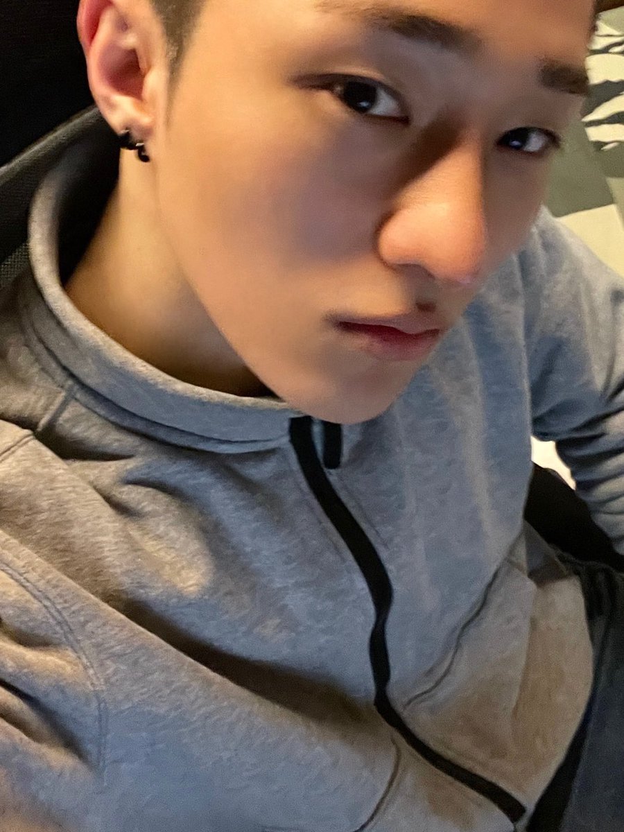 ATBO_members's tweet photo. 📹📹 
#ATBO #오준석 #OhJunseok https://t.co/jNBqSisQvK