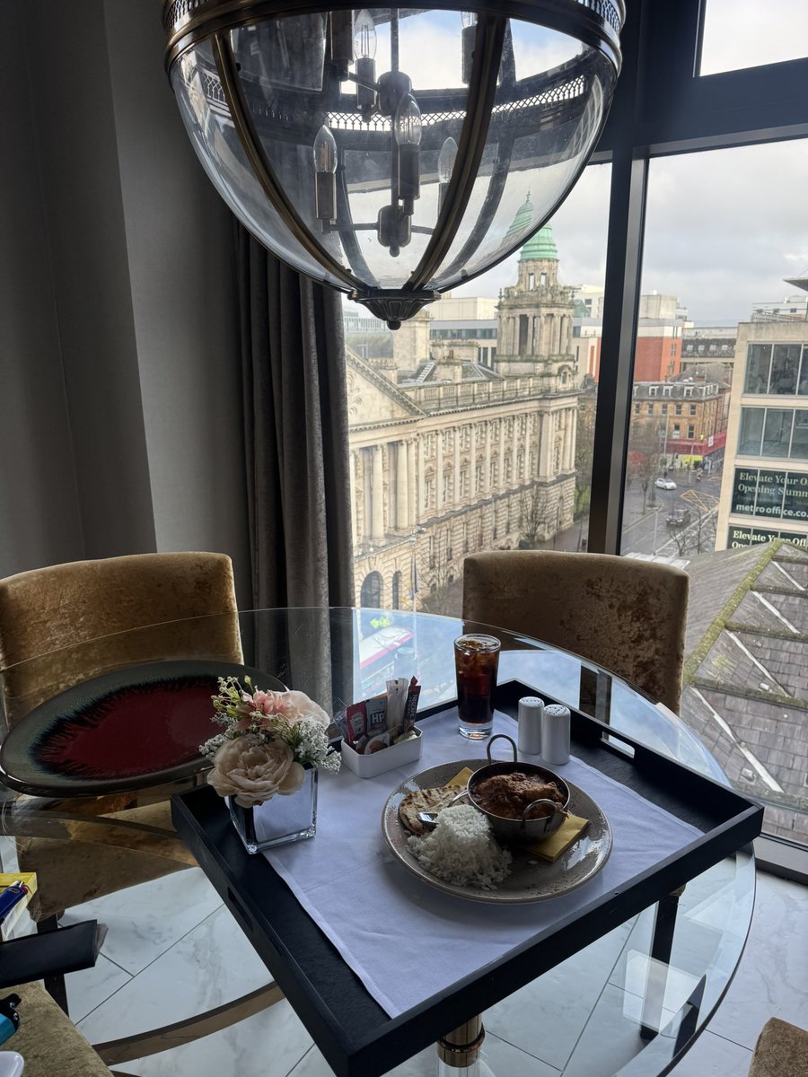 Luann de Lesseps tweet media