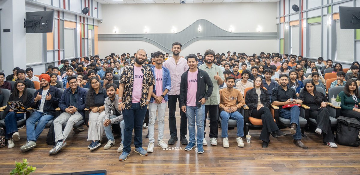 jecrcuniversity's tweet image. Bridging Innovation &amp;amp; Community! 
JU Verse X AceHack: Cypher Connect was a massive success! From AI &amp;amp; Web3 insights to exclusive hackathon selections, the road to #AceHack4.0 is officially set!

 #Hackathons #Blockchain #AI #Web3 #JECRCUniversity