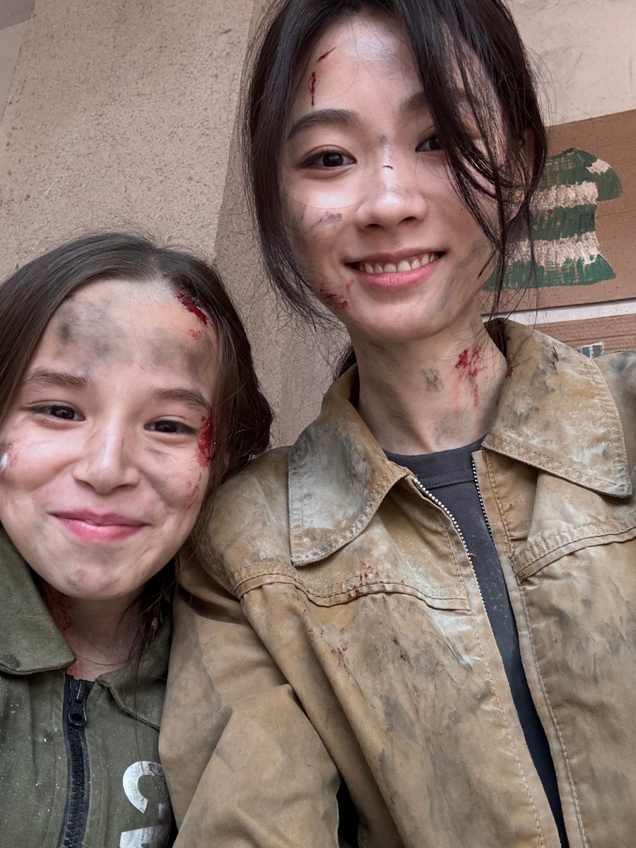whiteolivetree_'s tweet photo. #ZhengYingchen Weibo Update 💭🕊️  

"She is confident to the point of arrogance, yet her willfulness carries a hint of charm.

Her wish is: for every child in the world to have a happy home.

Shen Bei, wishing you all the best in Dongguo.

You are not alone—one day, you and your friends will meet again. ❤️" 

#白色橄榄树 #TheWhiteOliveTree
