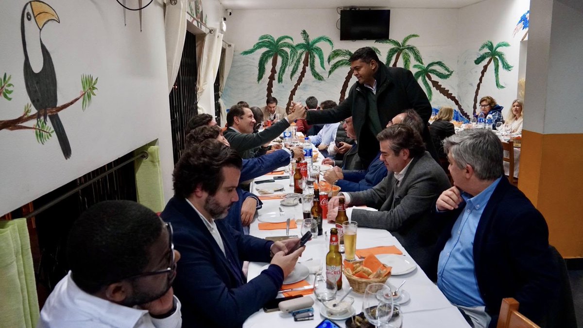 #PSDDistritaldeLisboa📍 Oeiras

1️⃣ Cumprimentos ao Presidente da CM Oeiras, Isaltino Morais
2️⃣ Visita à Faculdade de Motricidade Humana
3️⃣ Visita à Apoio - Associação de Solidariedade Social
4️⃣ Visita à Pombal XXI
5️⃣ Reunião com o PSD e a JSD Oeiras