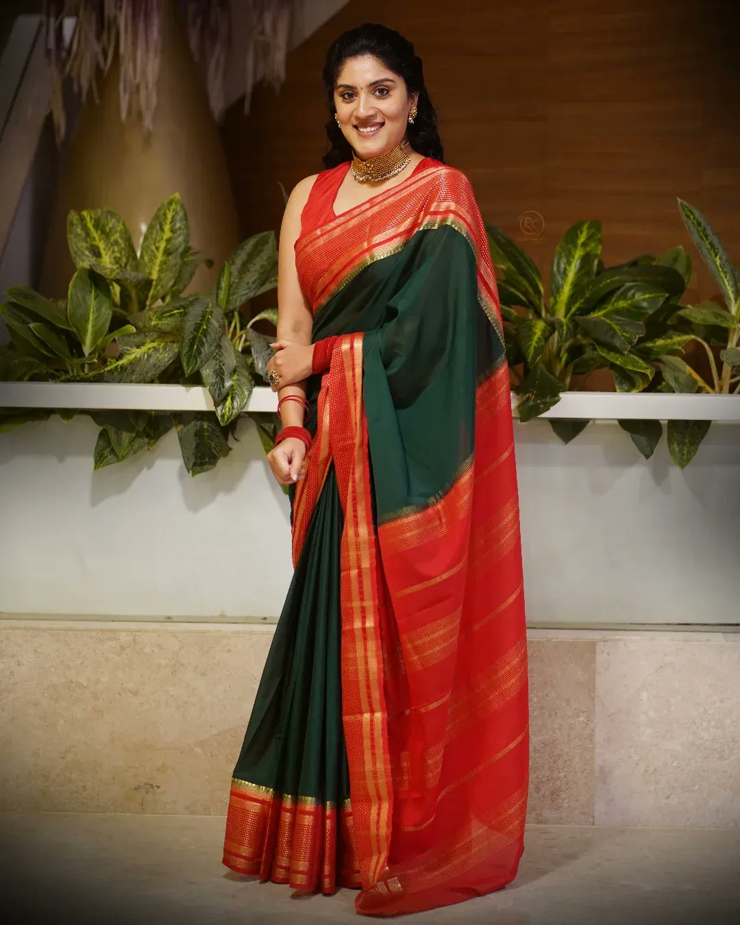 GkJuacbXQAAYz2G?format=jpg&name=large