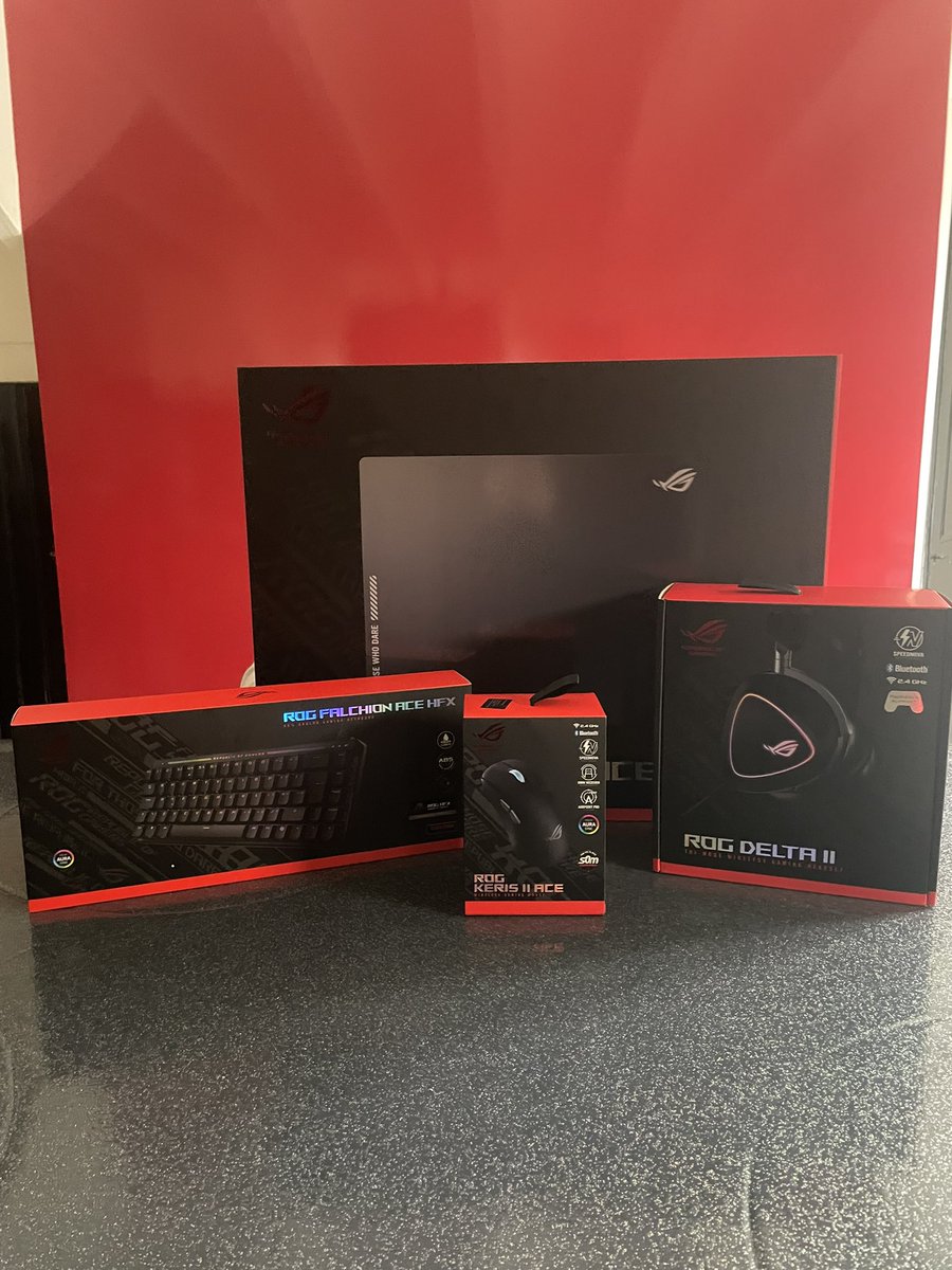 Again a big thanks to <a href="/Wshark67/">WSHARK 🦈</a> and <a href="/ASUS_ROG_FR/">ROG France</a> for the tournament
Also i would thanks my mates 🏆
<a href="/_Rzayy/">Rzayy</a> 
<a href="/AurelR6S/">Aurel</a> 
<a href="/Riixoooo/">Riixo 🪐</a> 
<a href="/pxbay/">Theo</a>