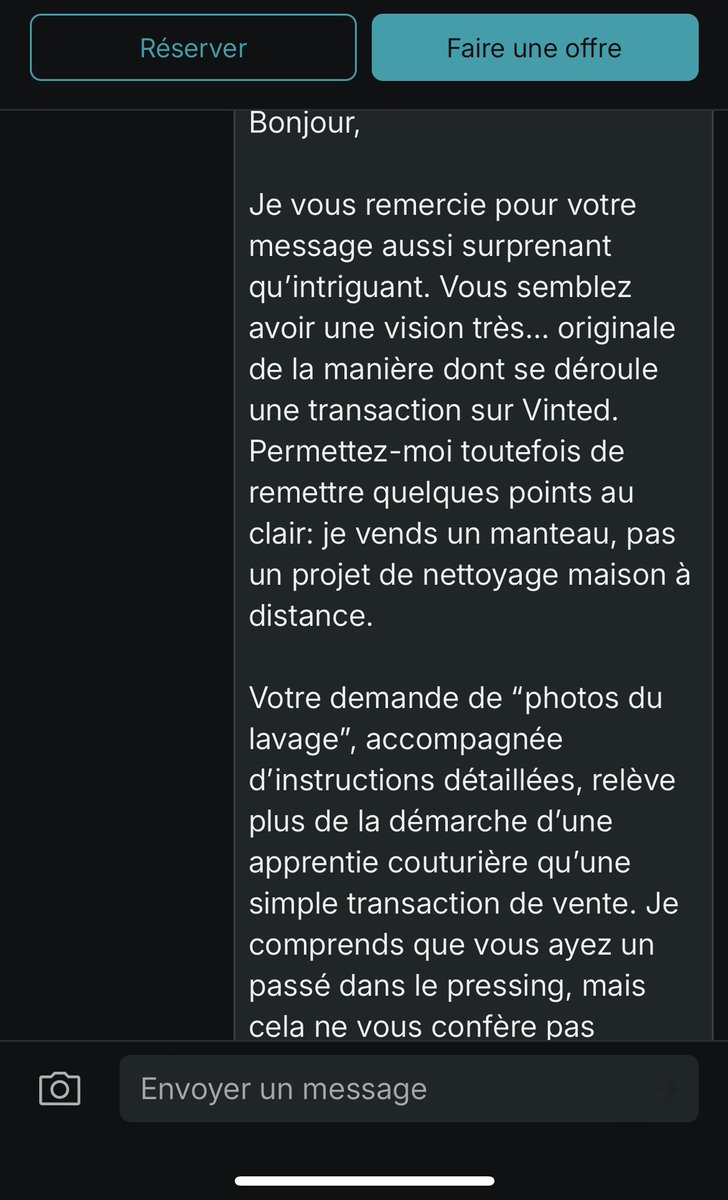 Desiiah's tweet photo. @tooraretooweird Je peux pas insulter là bas (je m’en serais donné à cœur joie) sinon mon compte peut sauter bêtement... Par contre https://t.co/ZPZeBnOktY