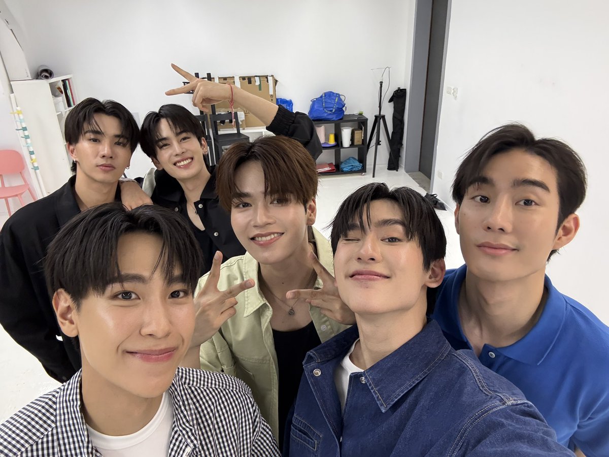 กษิบ๊อง (ปลูกผลเขือเทศ) tweet media
