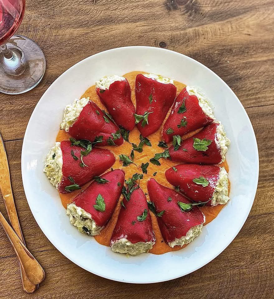 IbericoClub's tweet photo. Piquillo peppers stuffed with artichoke hearts, Ricotta and cream cheese! https://t.co/wr2otn040N