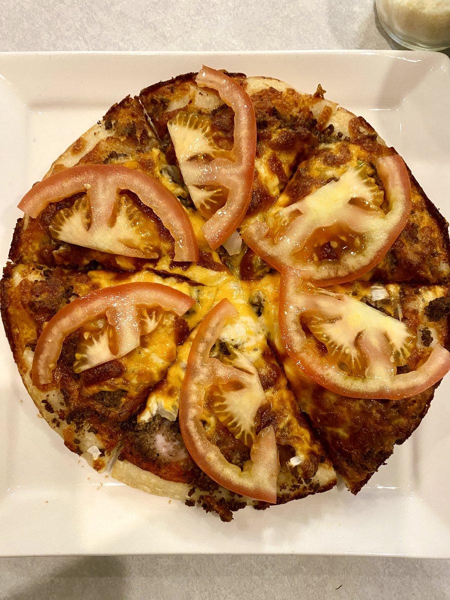 Do you love delicious pizza and fun day trips? Then head to Boyle for an amazing slice at Boyle Pizza House! Learn more from our latest Tourism Spotlight! #VisitTheAthabascaRegion #Pizza #Boyle #PatioSeasonIsComing

athabascaregiontourism.ca/tourism-spotli…