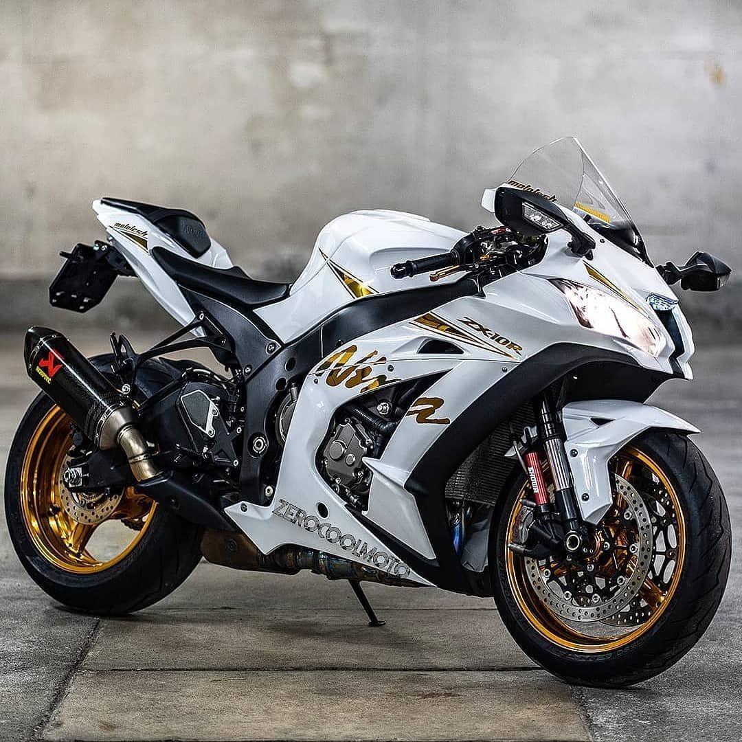 #Kawasaki Ninja ZX-10R