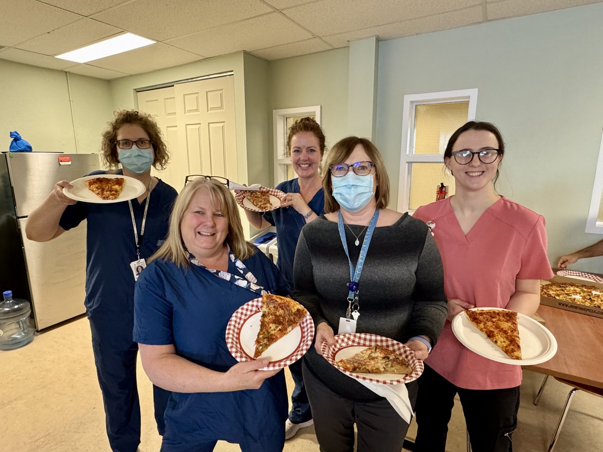 A heartfelt thank you goes out to Iron Forge Pizza in Merrickville for donating a delicious lunch to our staff today! Owner Moussa reached out to the hospital and wanted to do something special for our staff. 
The kind gesture meant a lot to Team KDH!