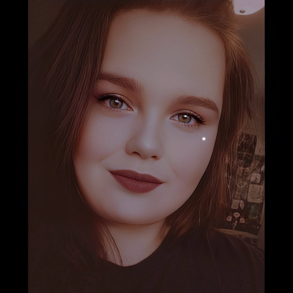 Kaitlinj161's tweet image. &quot;And I stare at the phone, he still hasn&apos;t called,
And then you feel so low you cant feel nothing at all,
And you flashback to when he said, &apos;forever and always&apos;,&quot;
  — taylor swift 🖤
#foreverandalways #pianoversion #taylorswift