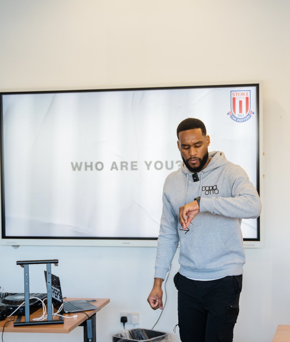 Your football career is time-dependent, but who you are lasts a lifetime. I ask players this question in my workshop to help them realise they’re more than just footballers – they are individuals with purpose ⏳💭🌎