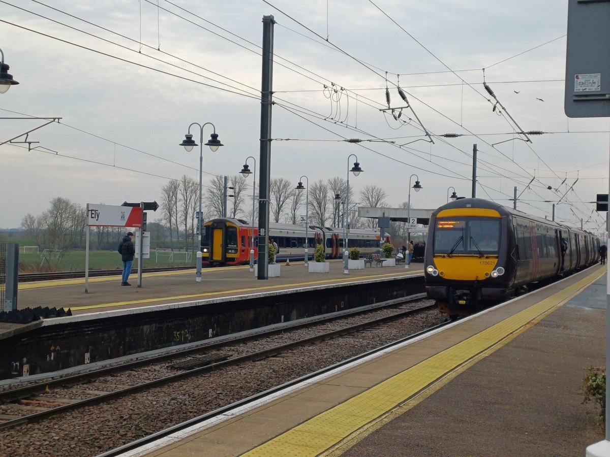danthetrainman's tweet image. A wonderful return visit to Ely today. #class158 #class170 #class387 #class700 #class755 #ukrailscene #outdoors #photography