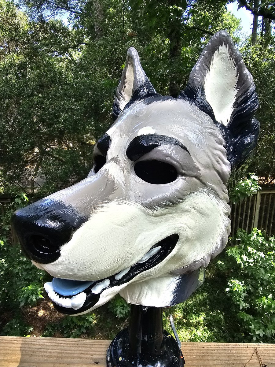 SnapJawForge's tweet image. We're running a raffle on our Telegram!

To enter, give us a retweet and join us in our channel, instructions for joining the raffle drawing for a free custom hood are in the pinned message!

We're only 85 away from our stretch goal which will award a free all black hood as well!