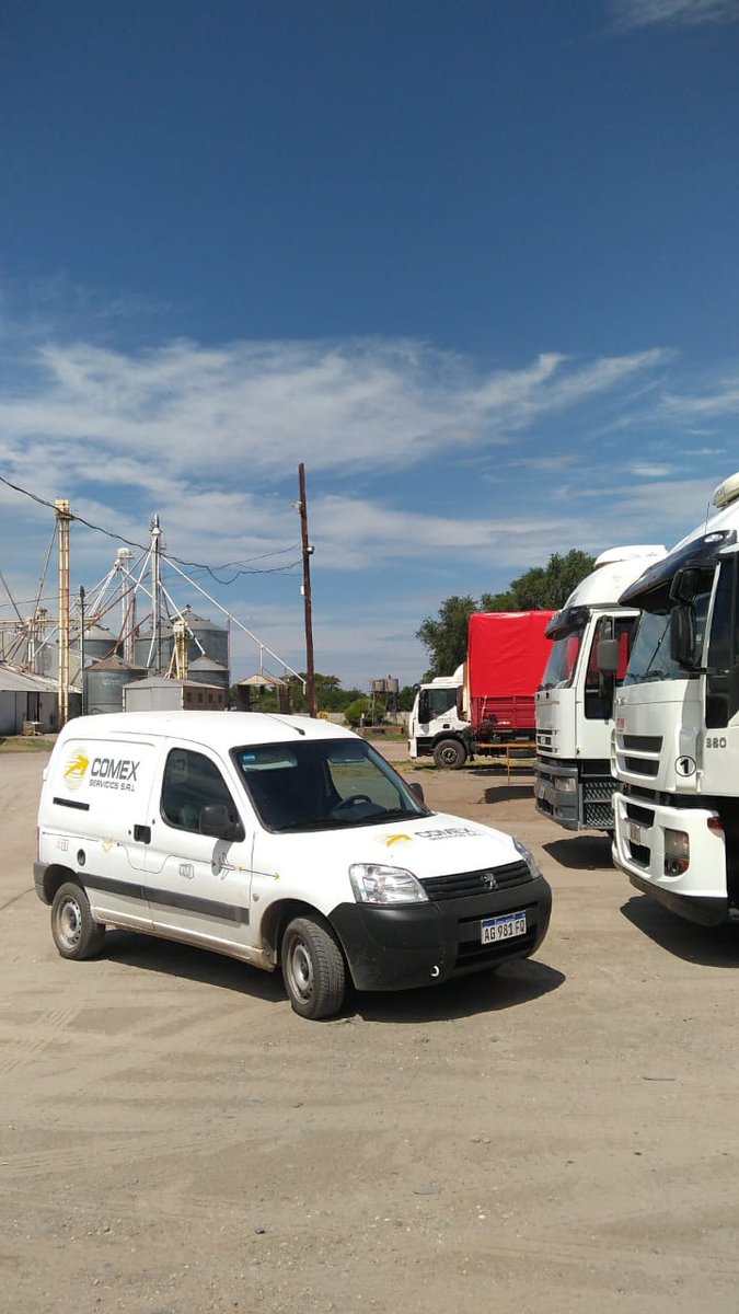 🌍 Conectando mercados

El #comerciointernacional no es solo mover mercadería, es planificación, estrategia y precisión. Como #despachantesdeaduana, gestionamos cada operación para que sea ágil, segura y eficiente.

📦Si buscás optimizar tus operaciones, estamos para ayudarte. 🚀