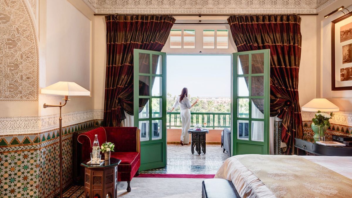 Experiencing Marrakesh means immersing yourself in this sumptuous Morroccan city. Here are the best luxury hotels in #Marrakesh. #hotels buff.ly/4aZpzsw