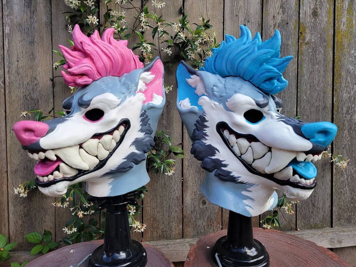 We're running a raffle on our Telegram!

To enter, give us a retweet and join us in our channel, instructions for joining the raffle drawing for a free custom hood are in the pinned message!

We're only 85 away from our stretch goal which will award a free all black hood as well!