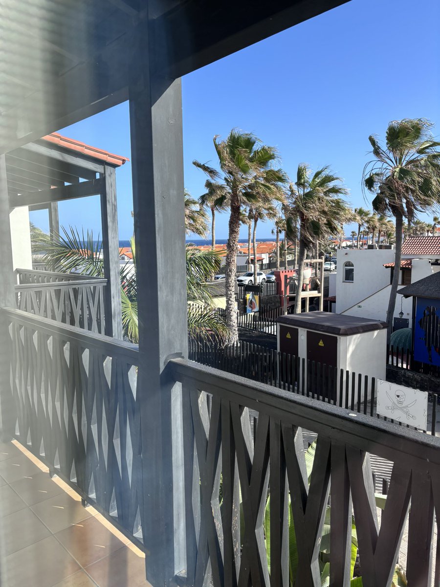 Been a long day travelling but we have made it to the hotel. It is very pretty here but I am not sure on the welcome drink 🍺 I might have to leave that for Daddy.