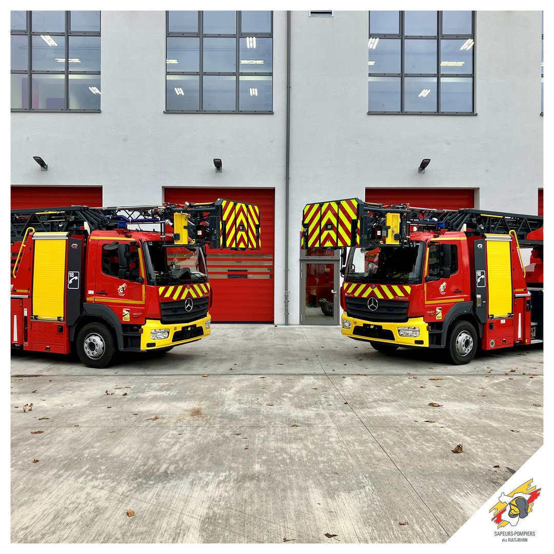 sdis67's tweet photo. 🚒Le #SIS67 poursuit la modernisation de son parc de moyens élévateurs aériens #MEA : livraison de 2 nouvelles #EPC articulées destinées aux CIS #Haguenau et #Molsheim. Ce type d’échelle permet d’augmenter de façon notable l’efficacité opérationnelle notamment en milieu urbain. https://t.co/0OUV2t0kQf