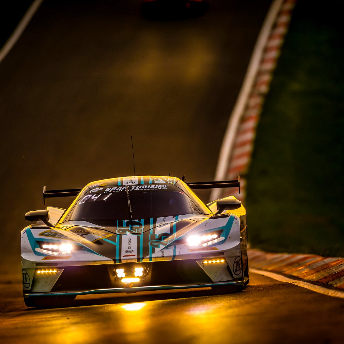 🌅
____
#NLS #Nürburgring #Nordschleife #myraceisfairplay
