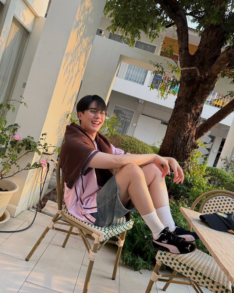 nobody6know's tweet photo. แม้แต่รูปยังบอกโพ
ไอเรามันเด็กเจนอัลฟ่าาาา 💘💖🩵🫰🏻🦷
#Speedcat
#RewriteTheClassics
#PUMATH
#innsarin
#เกรทอิน https://t.co/N8tp5xGq0j