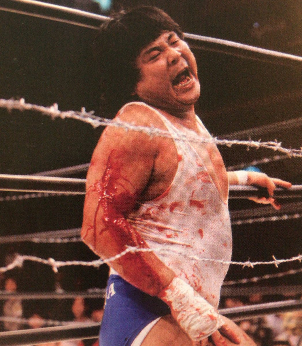 BAHUFMW's tweet photo. The first time FMW used barbed wire in a match on December 10, 1989 they didn’t know what they were doing and used a very sharp barbed wire that ended up cutting up Onita’s arm really deep during the match. https://t.co/LiCPljI9Jd
