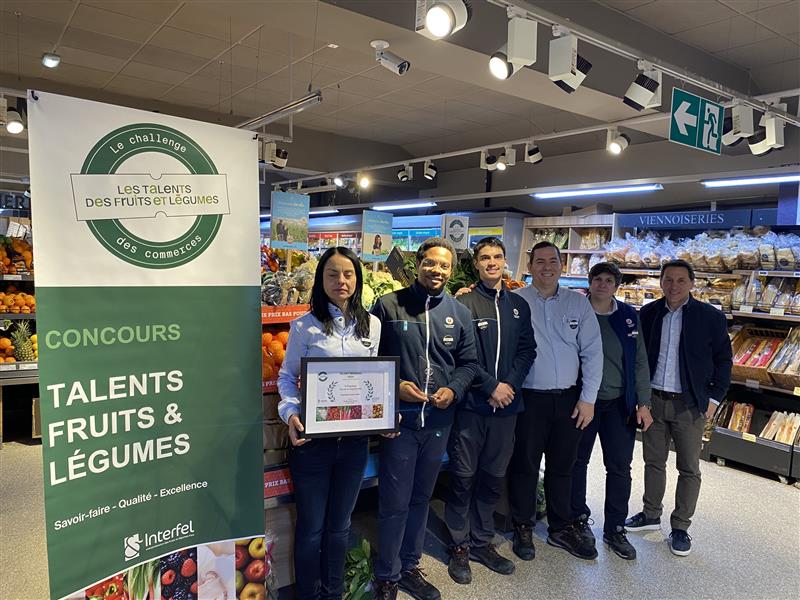 Concours Les Talents des Fruits et Légumes - Le Challenge des Commerces 2024 🏆

Félicitations aux points de vente lauréat régionaux fraîchement récompensés :
