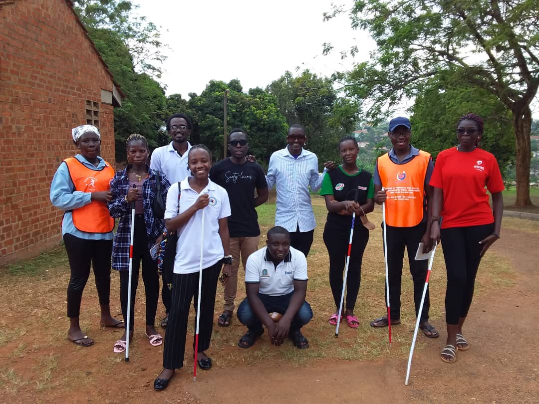 kyuvisa's tweet photo. KYUVISA White Cane Training recap;

Yesterday we conducted a White Cane training for students at @Kyambogo_FSNR.
The training  aimed at raising awareness about the white cane, participants were trained on the dos &amp; don'ts when offering to guide a visually impaired or blind person https://t.co/wavRv2qiCD