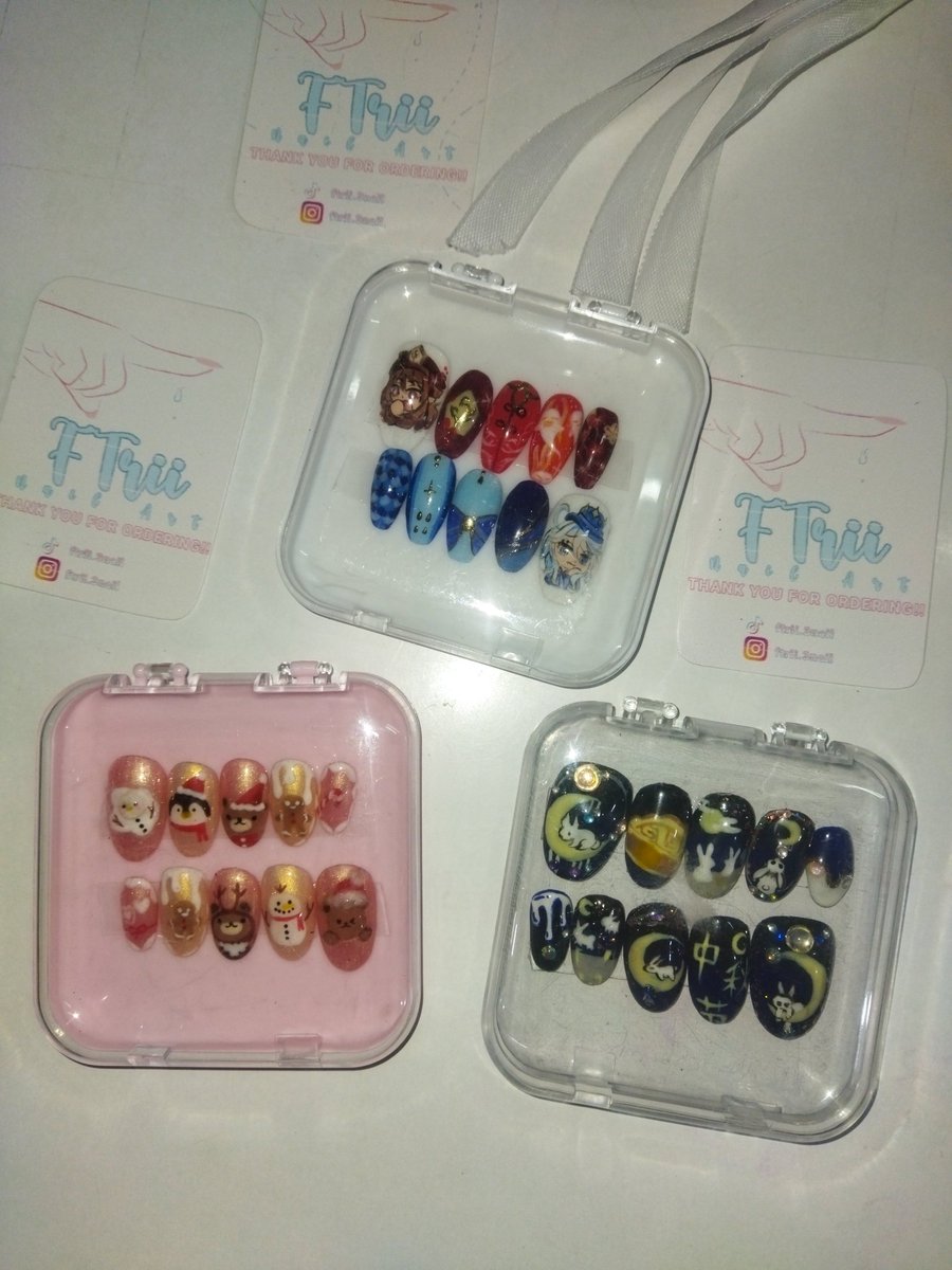 Feliceft2's tweet photo. FURINA AND HUTAO NAIL ART SET

GENSHIN IMPACT EDITION💞💕✨
mix color of blue and red makes it more colorful
Don't forget the tidy and perfect chrome especially for Hutao's Wangshen Funeral Parlor sign💞💕

#genshinnails #f3nail #hutaonails #furinanails #NailArtIdeas #nailart https://t.co/u6aLwiUBV6