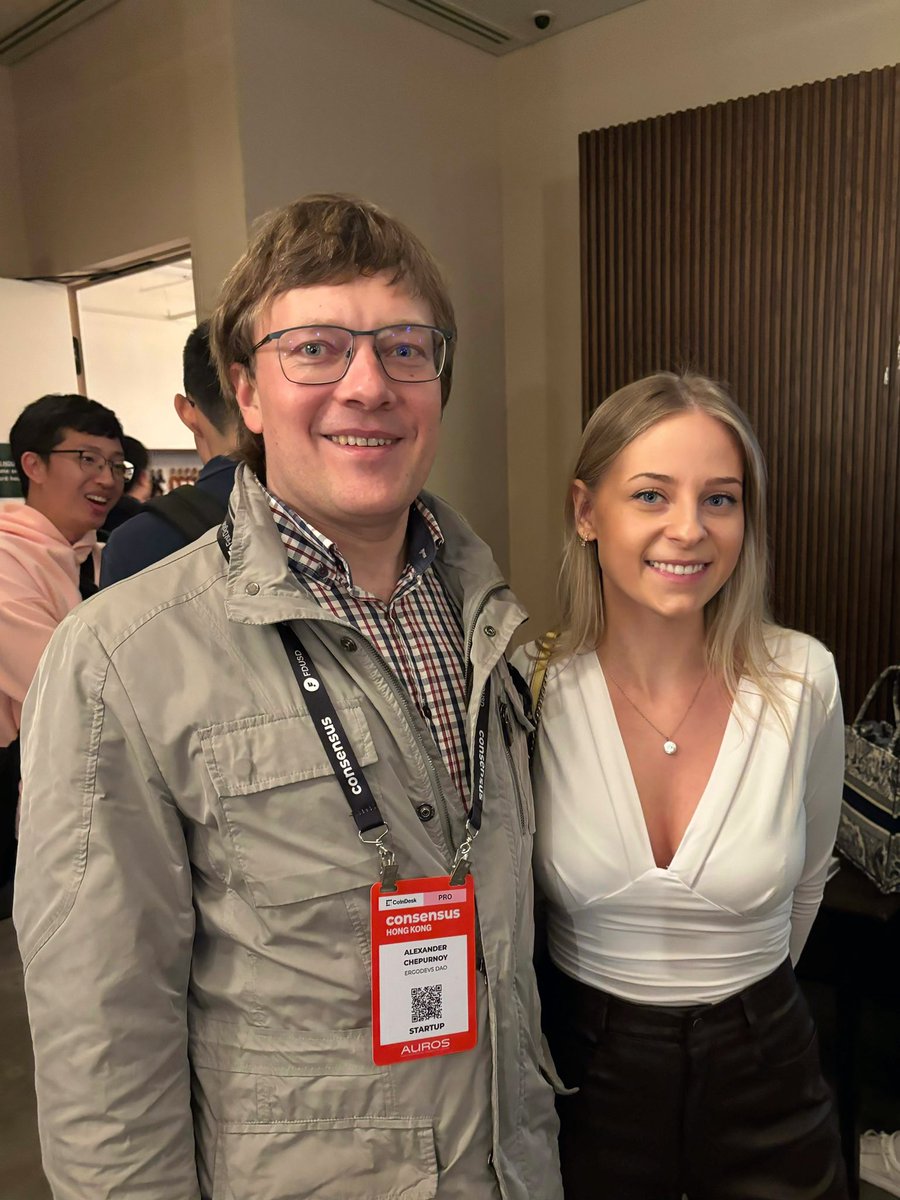Finally got to meet one of my long-time crypto heroes tonight :) @chepurnoy